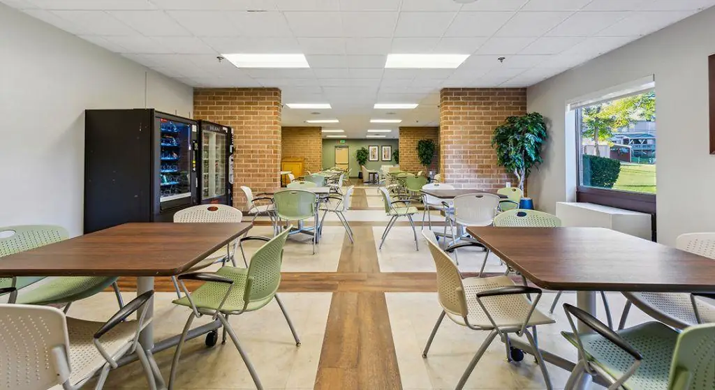 Center Place Apartments community dining
