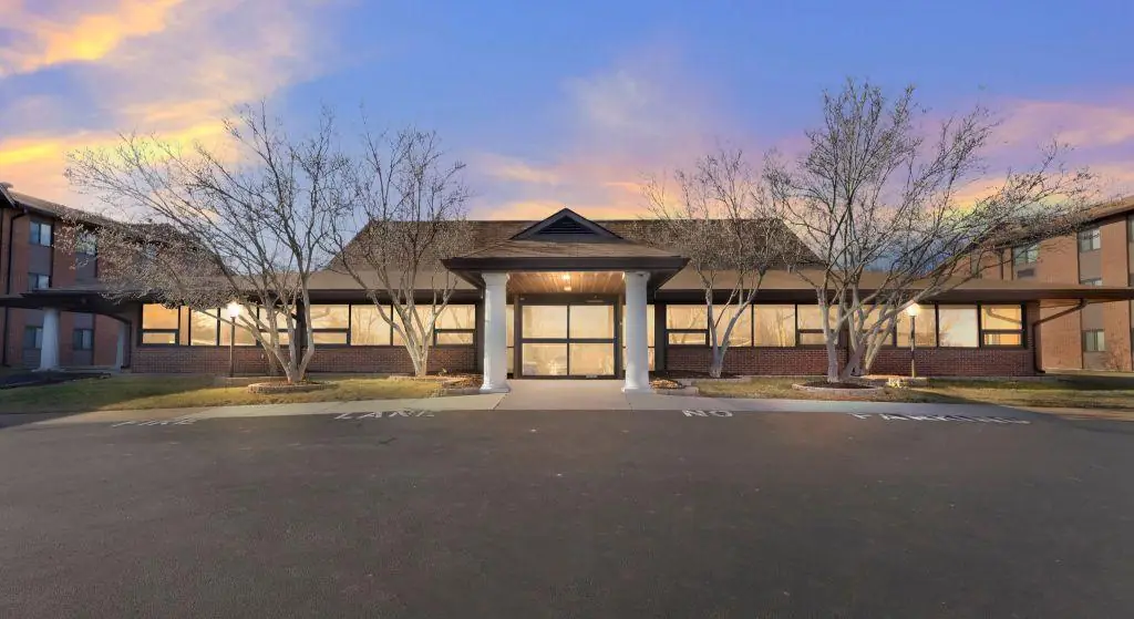 Corinthian I-IV Senior Apartments exterior