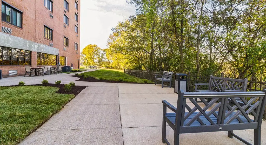 Cumberland View Towers exterior