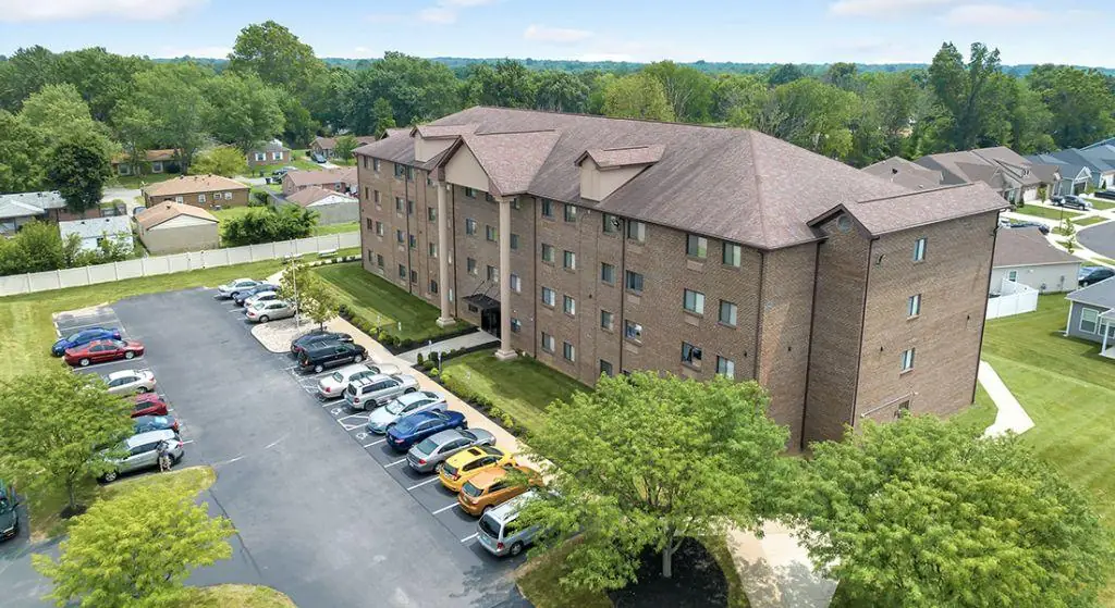 Farmdale Tower II exterior