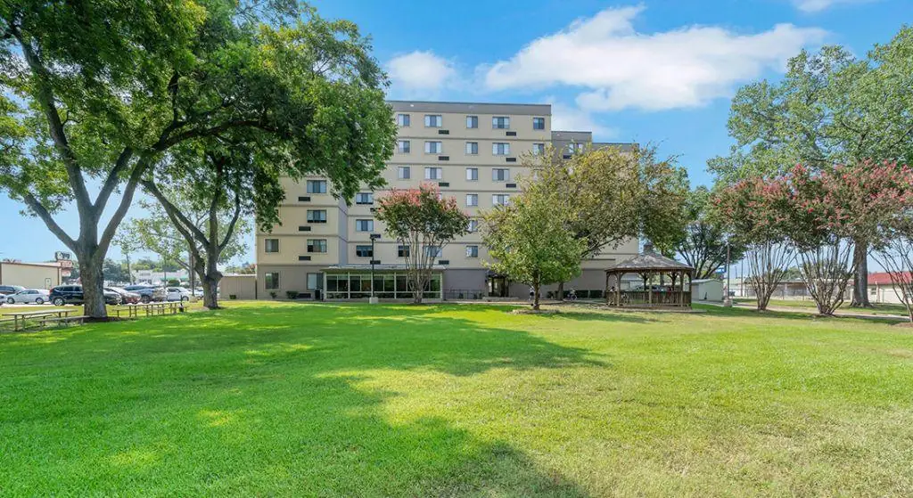 Friendship Tower Corsicana Exterior