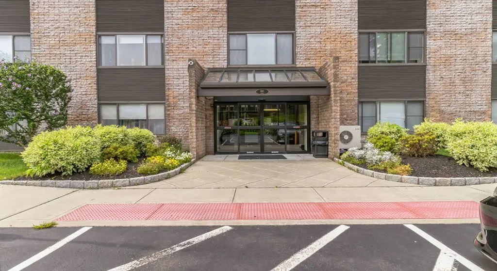 Grant Street Senior Apartments exterior