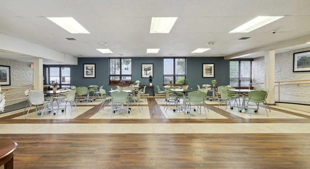 Grant Street Senior Apartments dining room