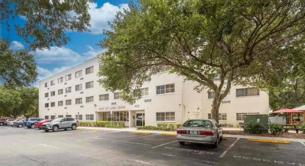 Plant City Exterior
