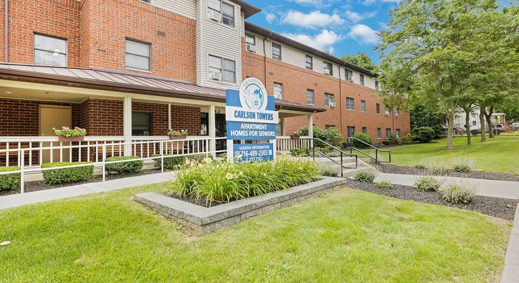 Silvertree Seniors Jamestown exterior