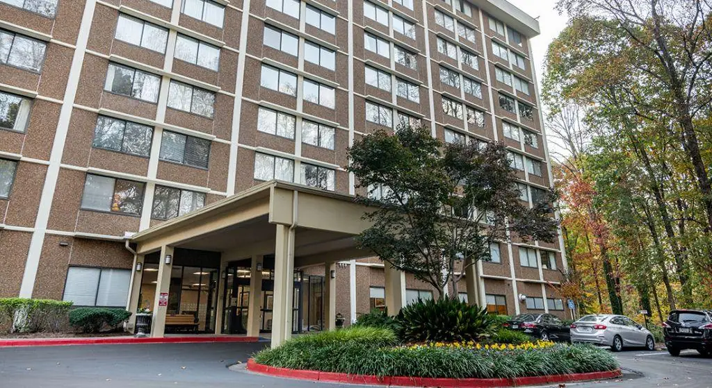 Smyrna Tower Apartments exterior