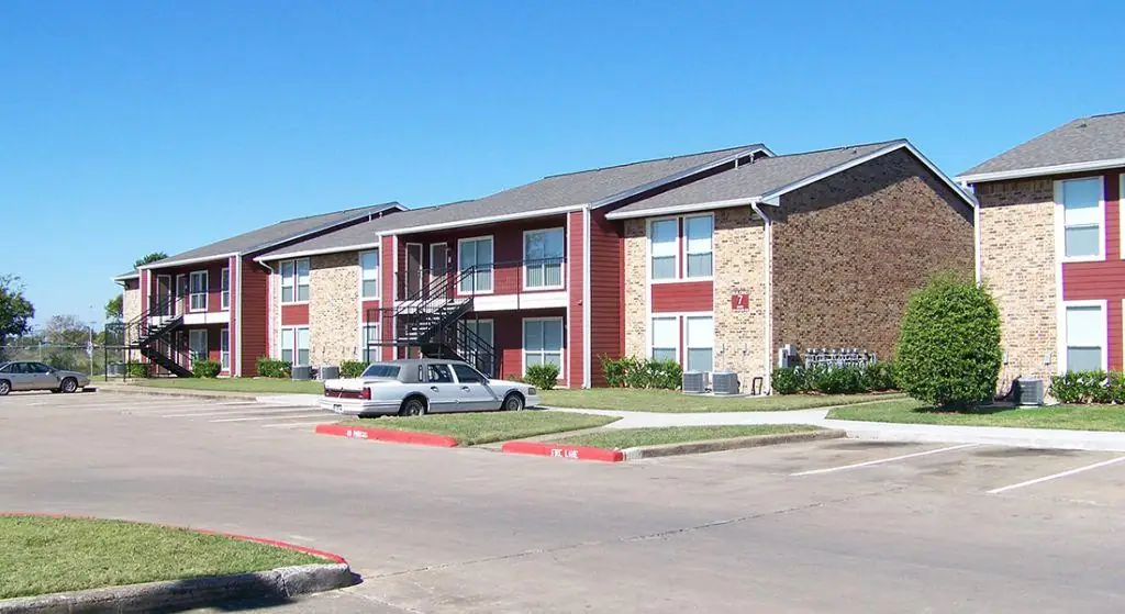 St. James Village exterior
