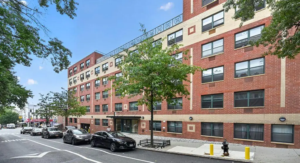 Sunset Gardens exterior