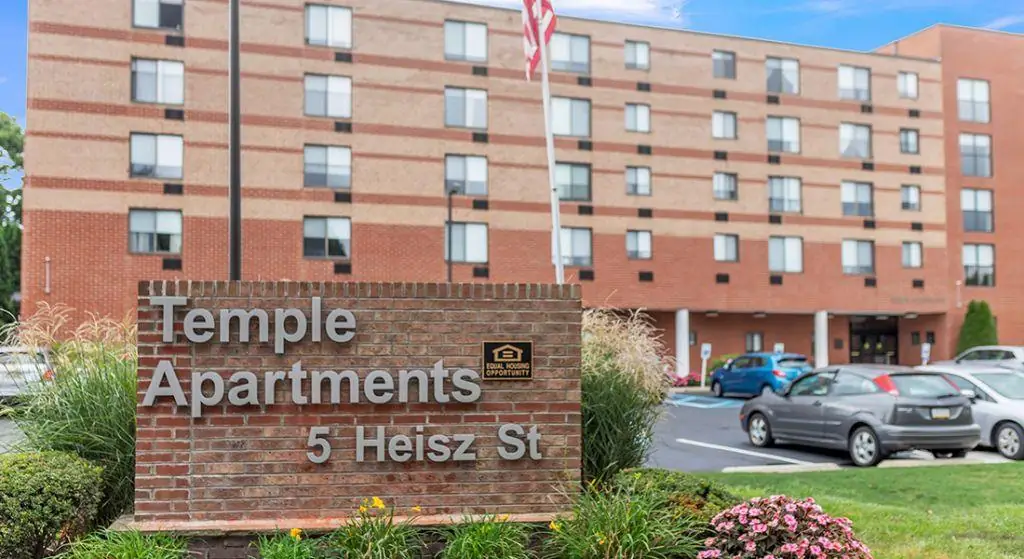 Temple Apartments exterior