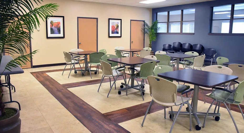Unico Village Apartments community room